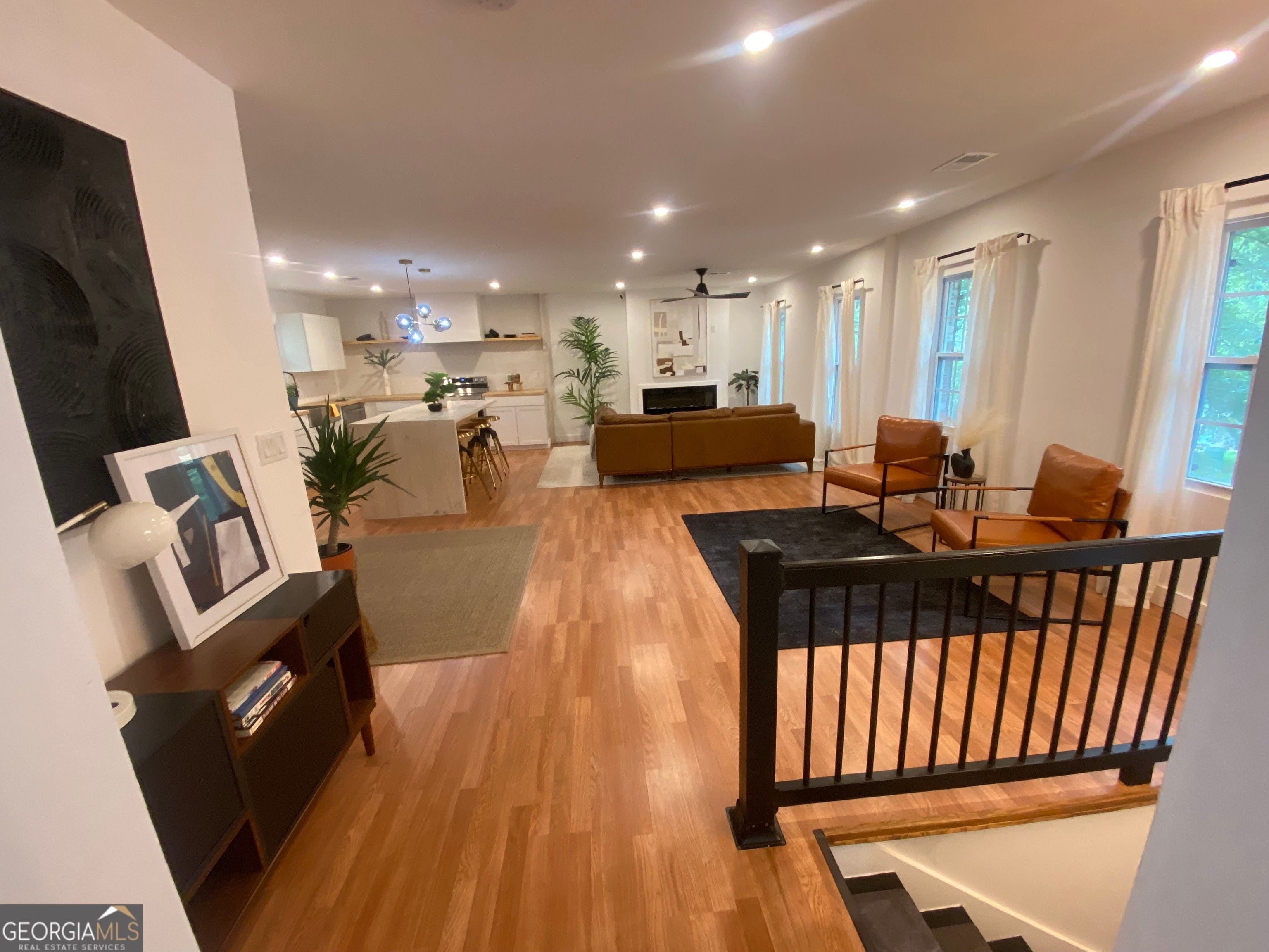 3493 Mark Pl — photo