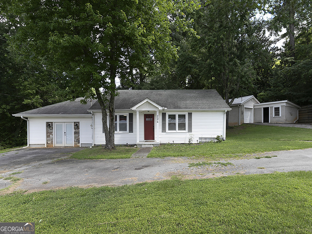 234 E Memorial Dr — photo