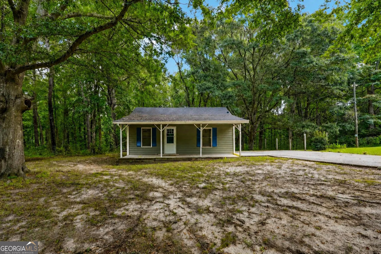 678 N Burnt Hickory Rd — photo