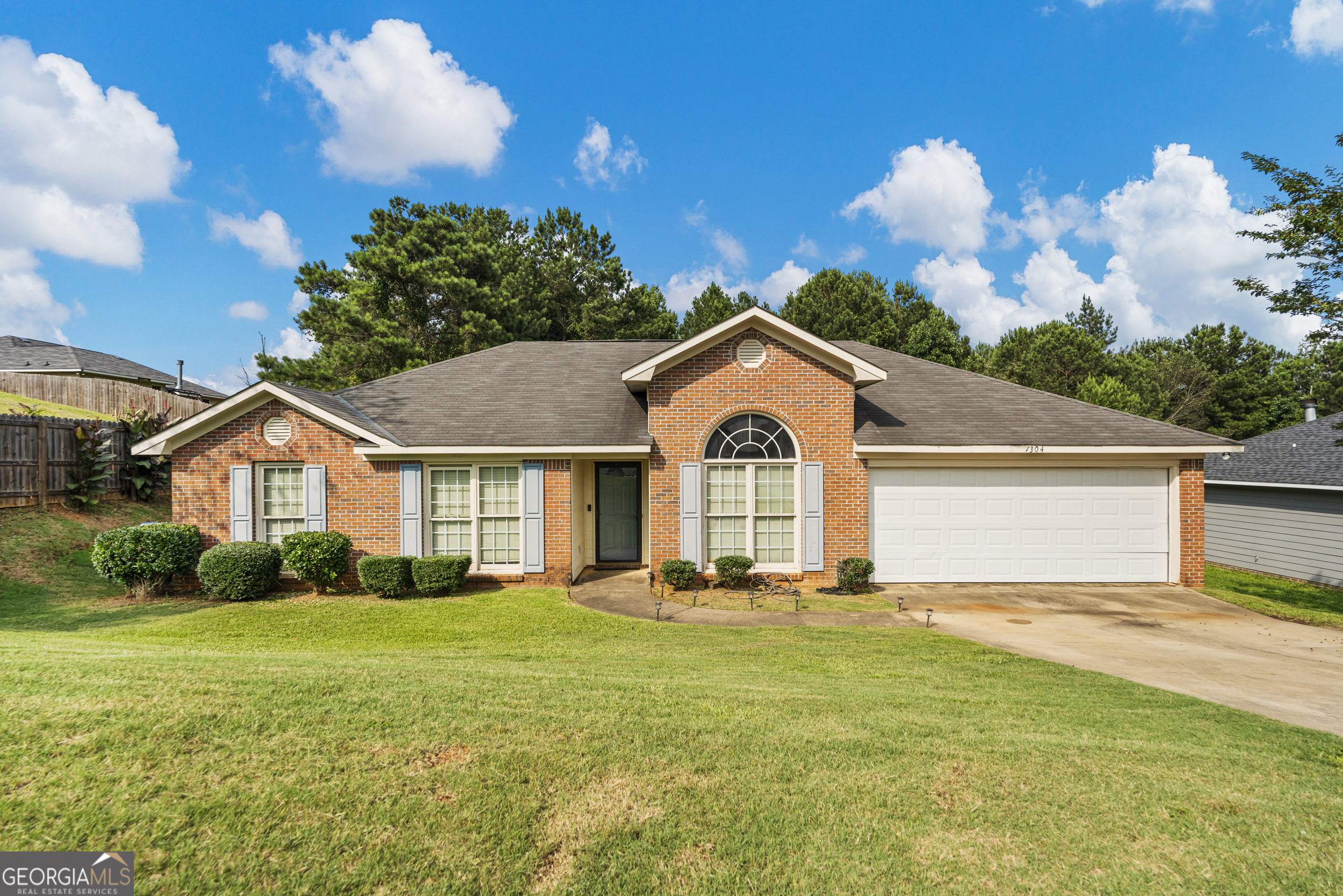 1304 Bunker Ridge Ln — photo