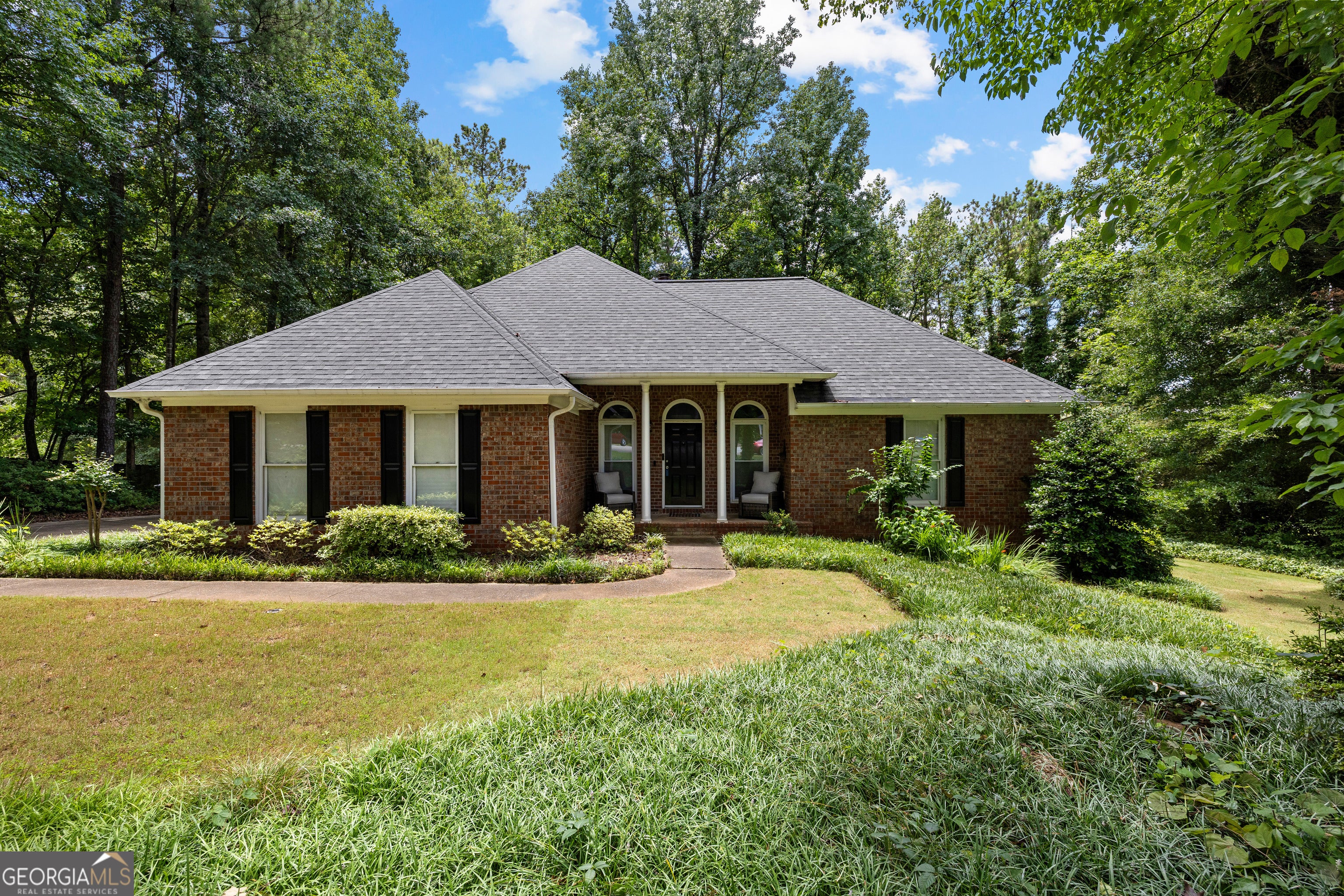 148 Springfield Dr — photo
