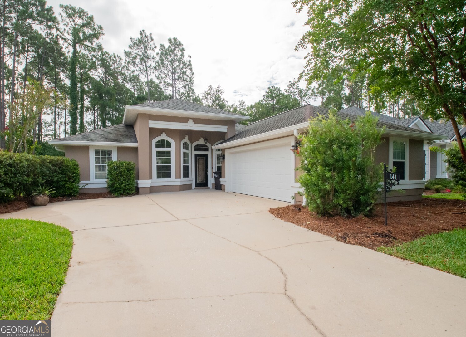 141 Heron Ct — photo