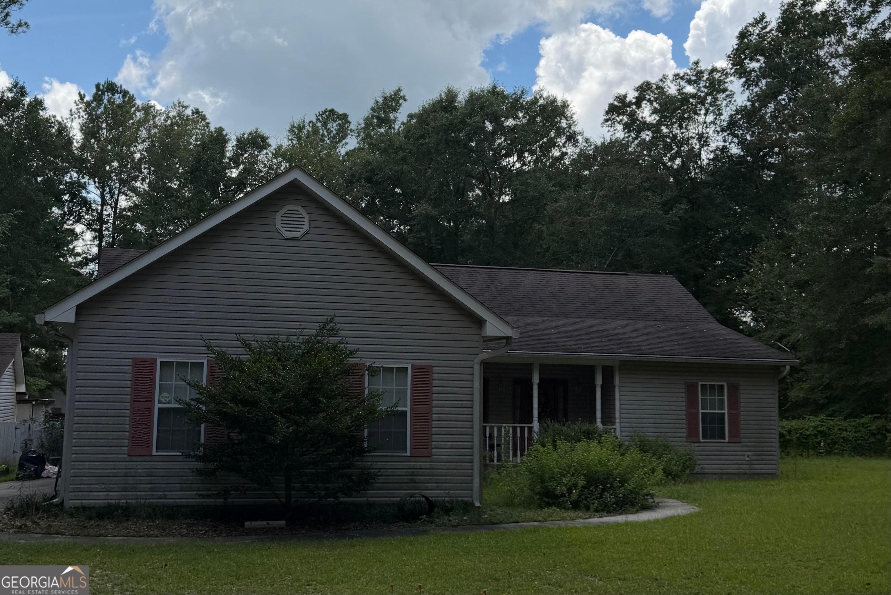 233 Veal Ln — photo