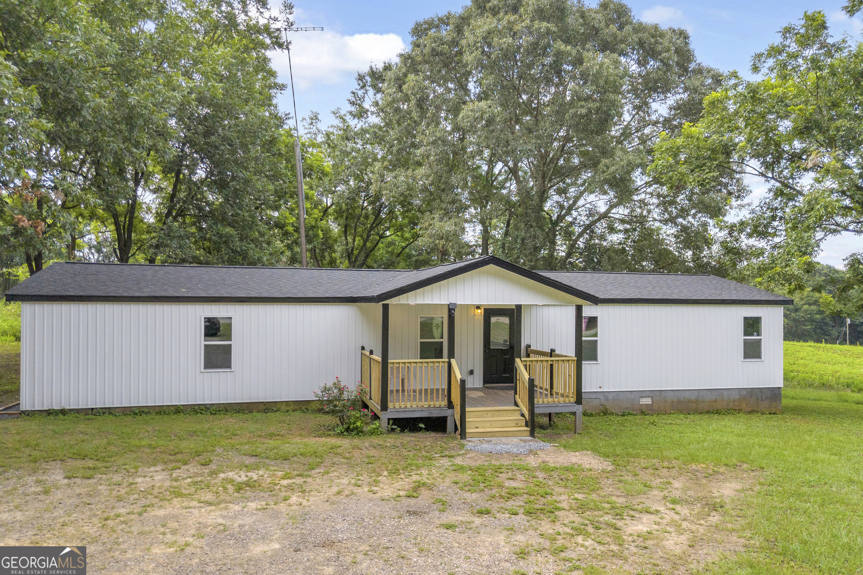 1690 Fort Lamar Road, Commerce, GA 30530 — photo 3