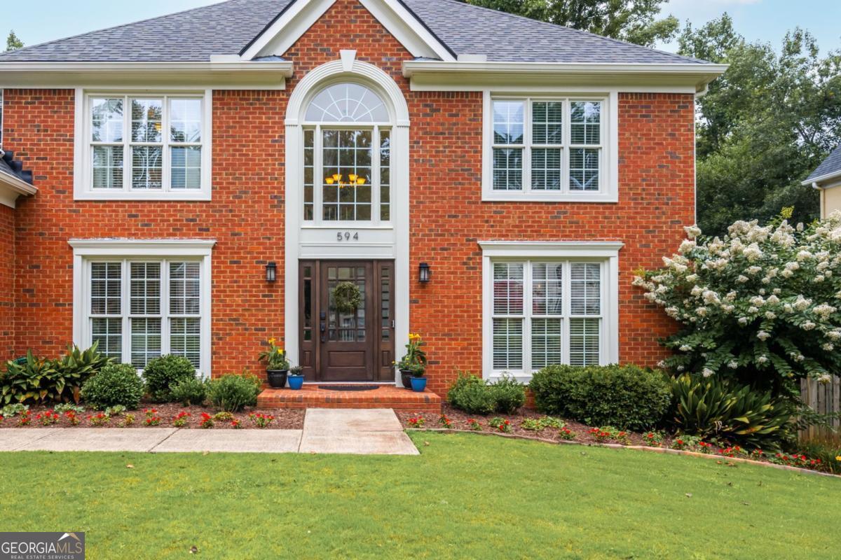 594 Delphinium Blvd NW — photo