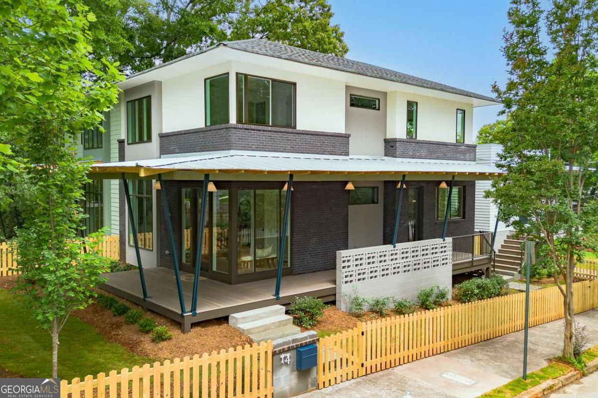 1114 Kirkwood Ave SE — photo