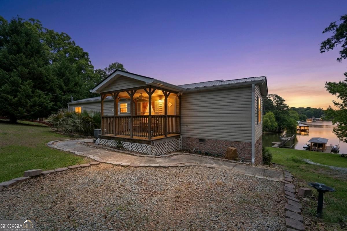 200 Possum Point Dr — photo
