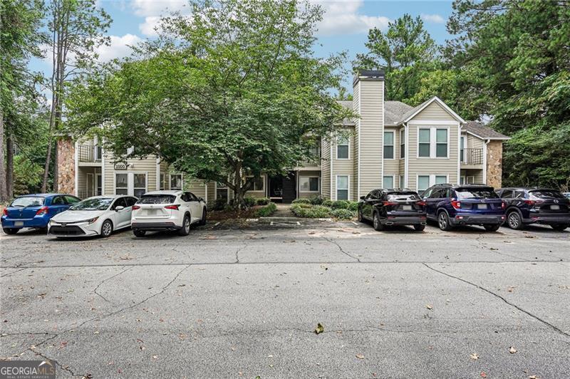 1001 Lake Pointe Cir — photo