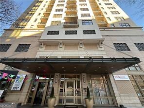 565 Peachtree St NE 1811 — photo