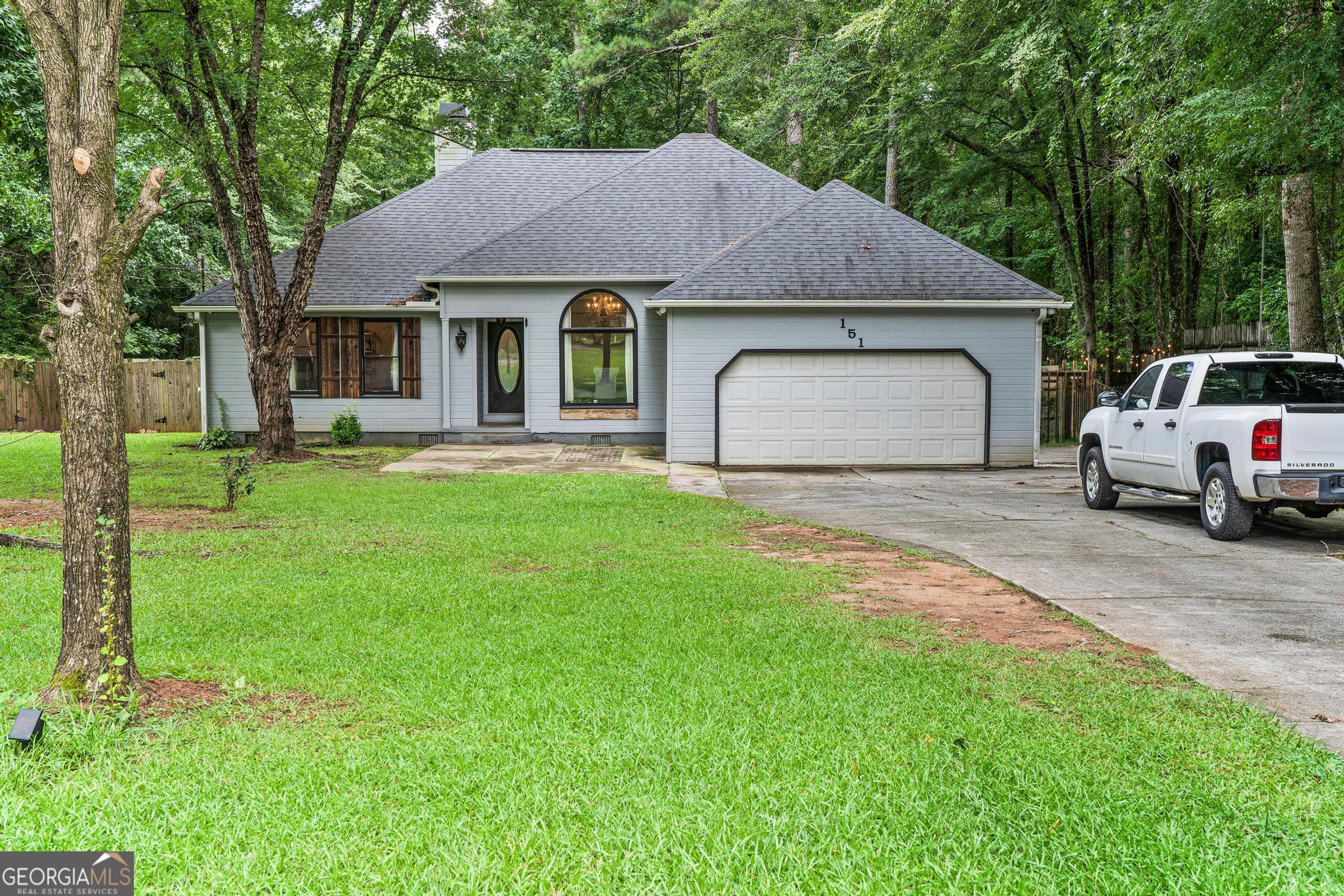 151 Vonron Dr — photo