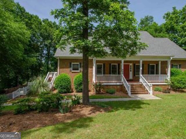 110 Holly Dr — photo