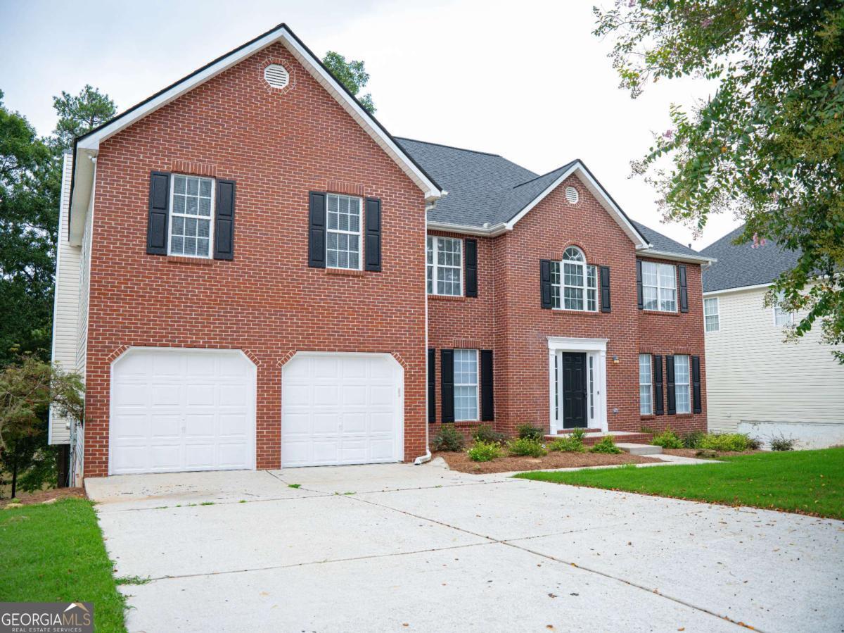 1860 Pinehurst View Dr — photo