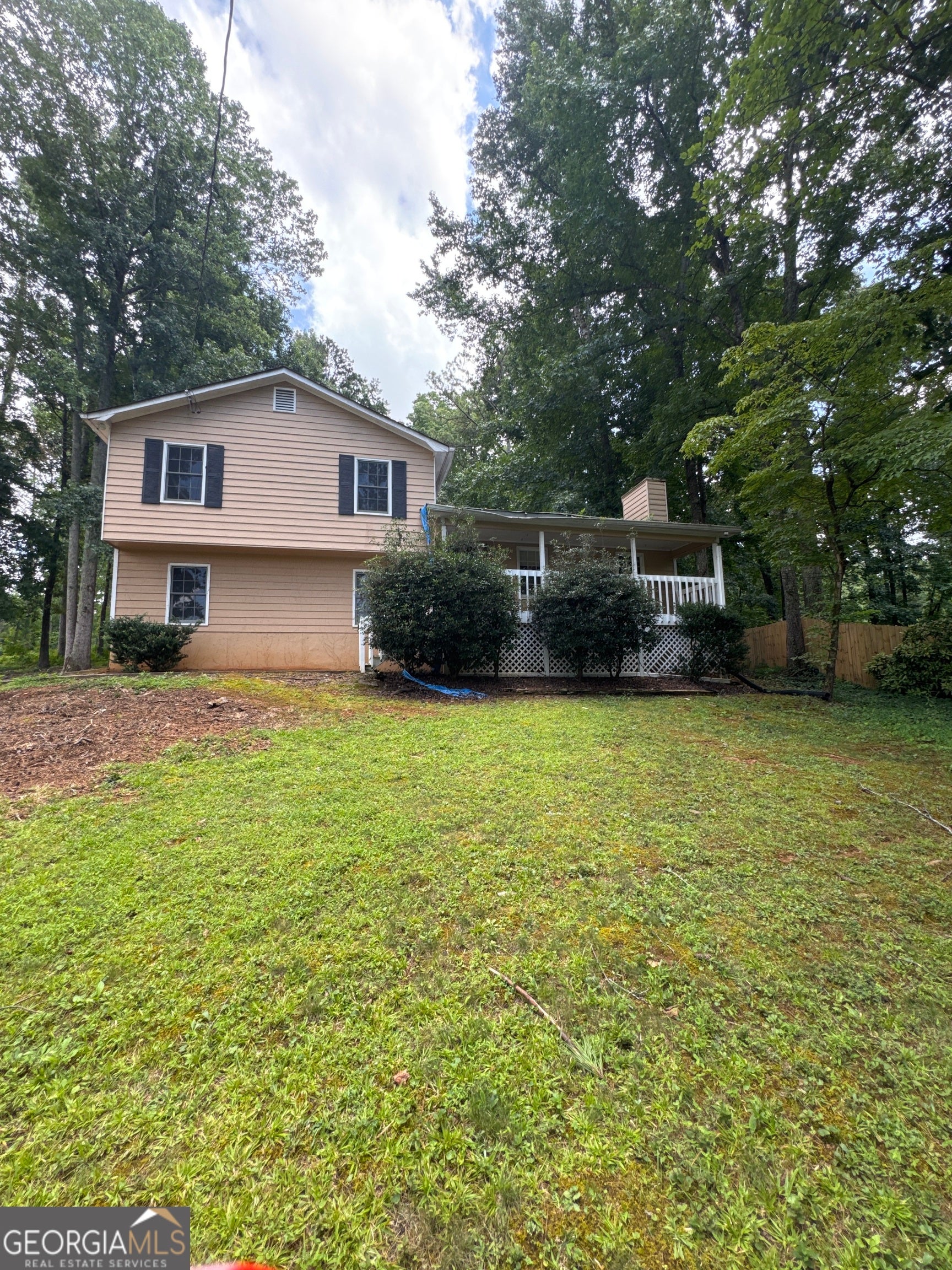 277 Acorn Tree Dr — photo