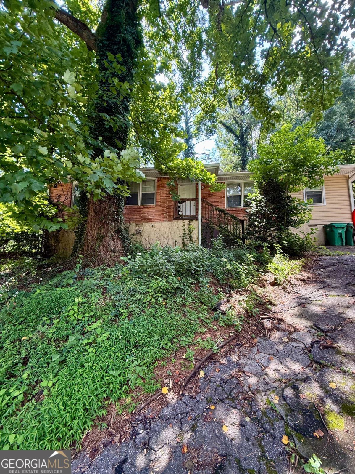 2716 Whites Mill Road, Decatur, GA 30034