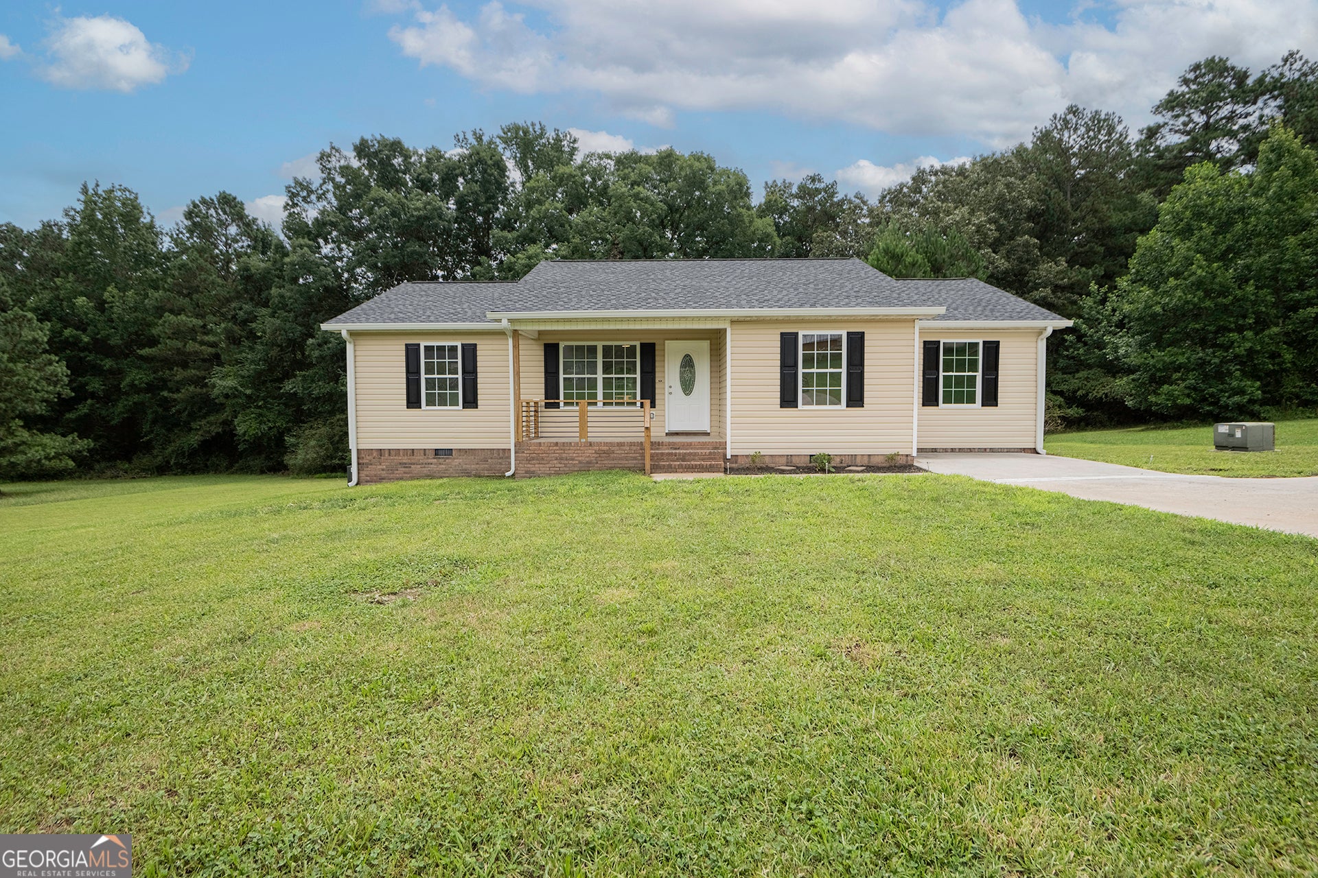 207 Millsap Rd — photo