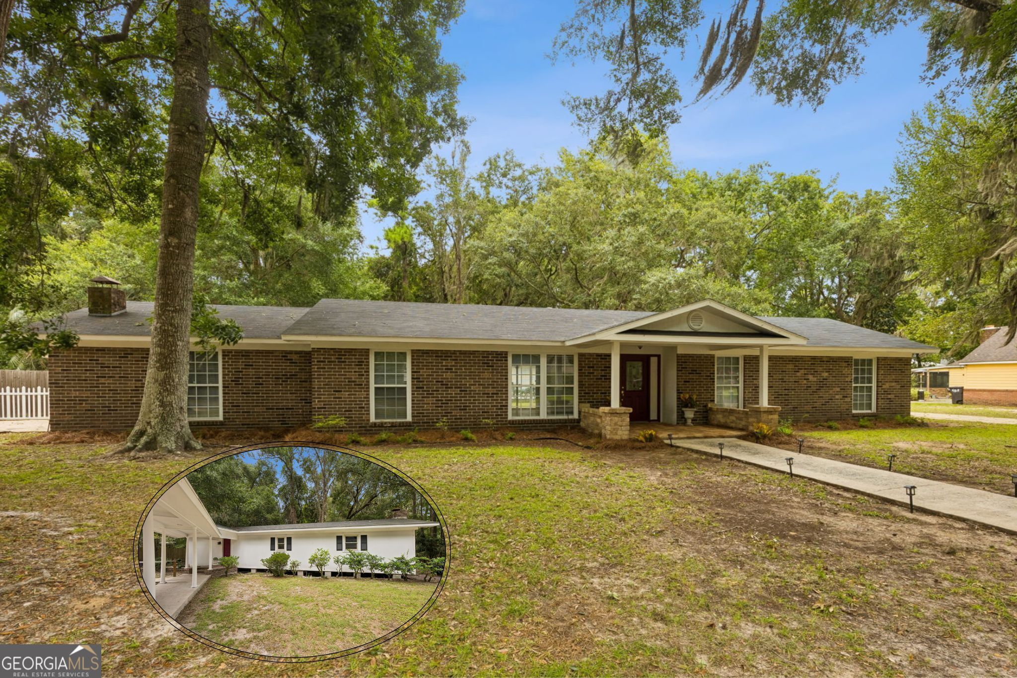 811 Devon Dr — photo