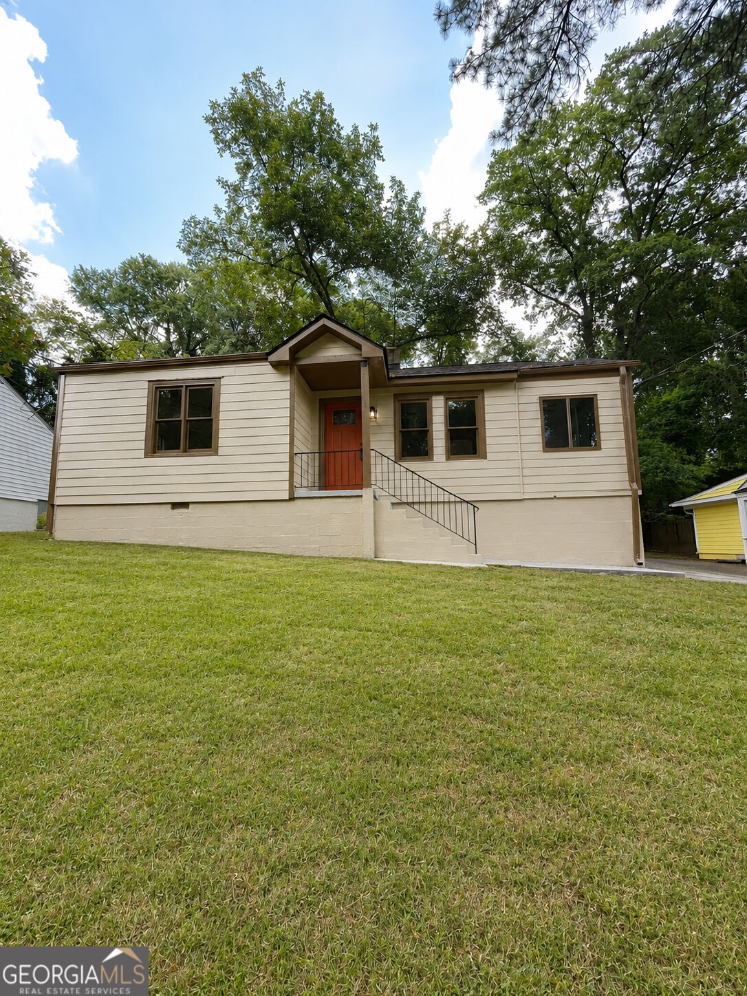 1124 Westmont Rd SW — photo