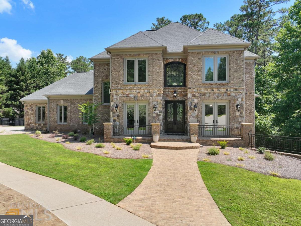 1605 Lockridge Dr — photo