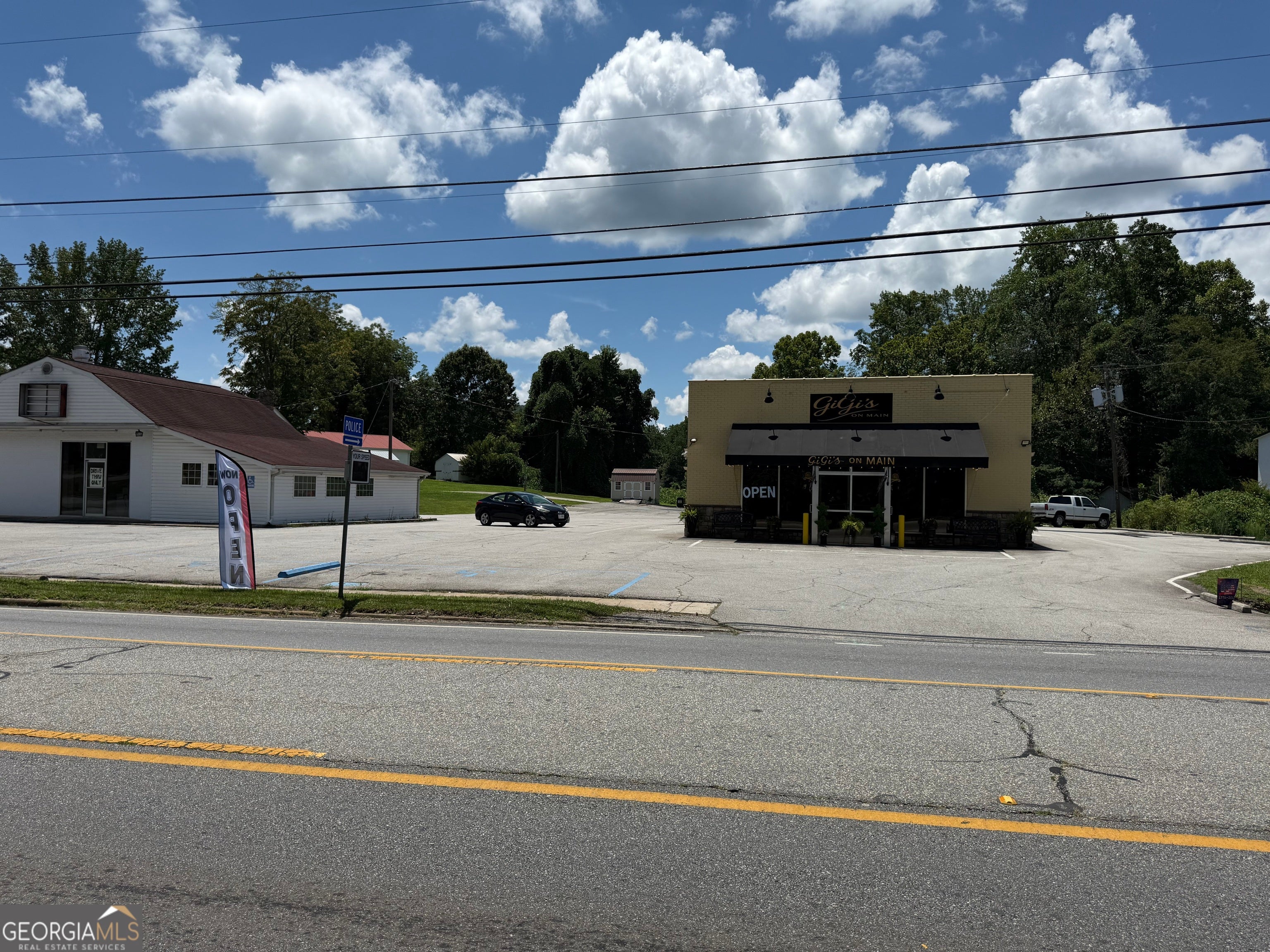 286 S Main St — photo