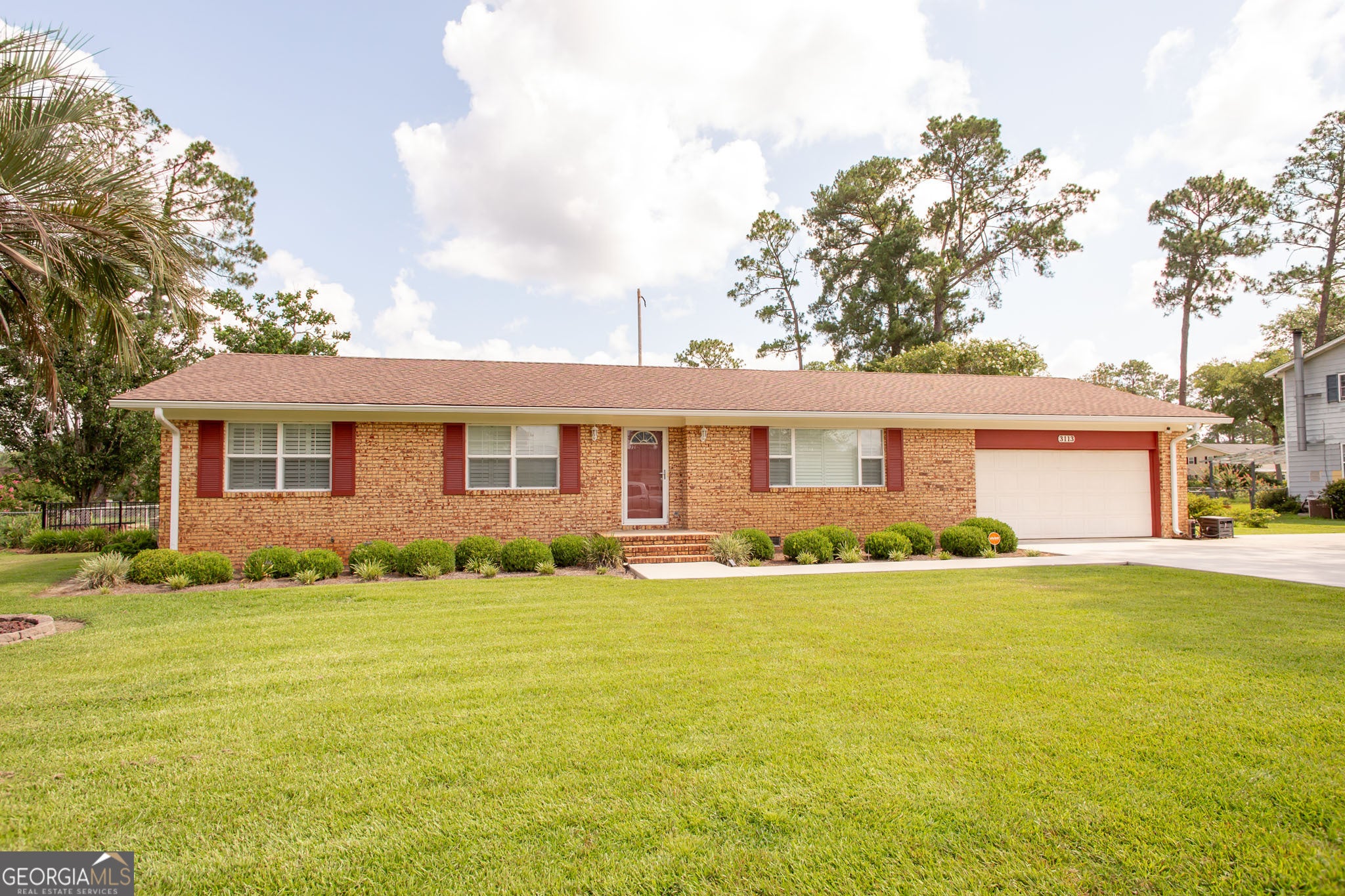 3113 Southwood Dr — photo