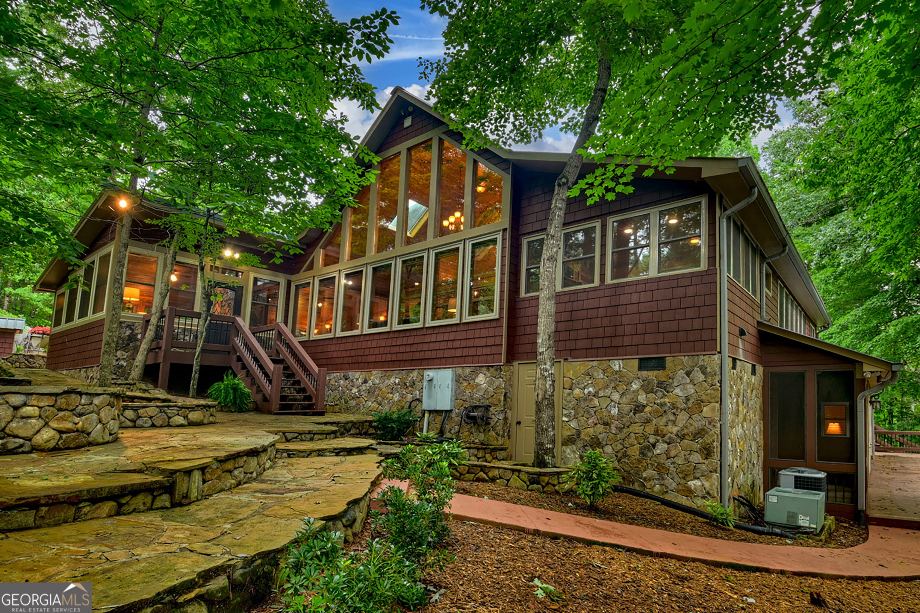112 Wilscot Valley Dr — photo