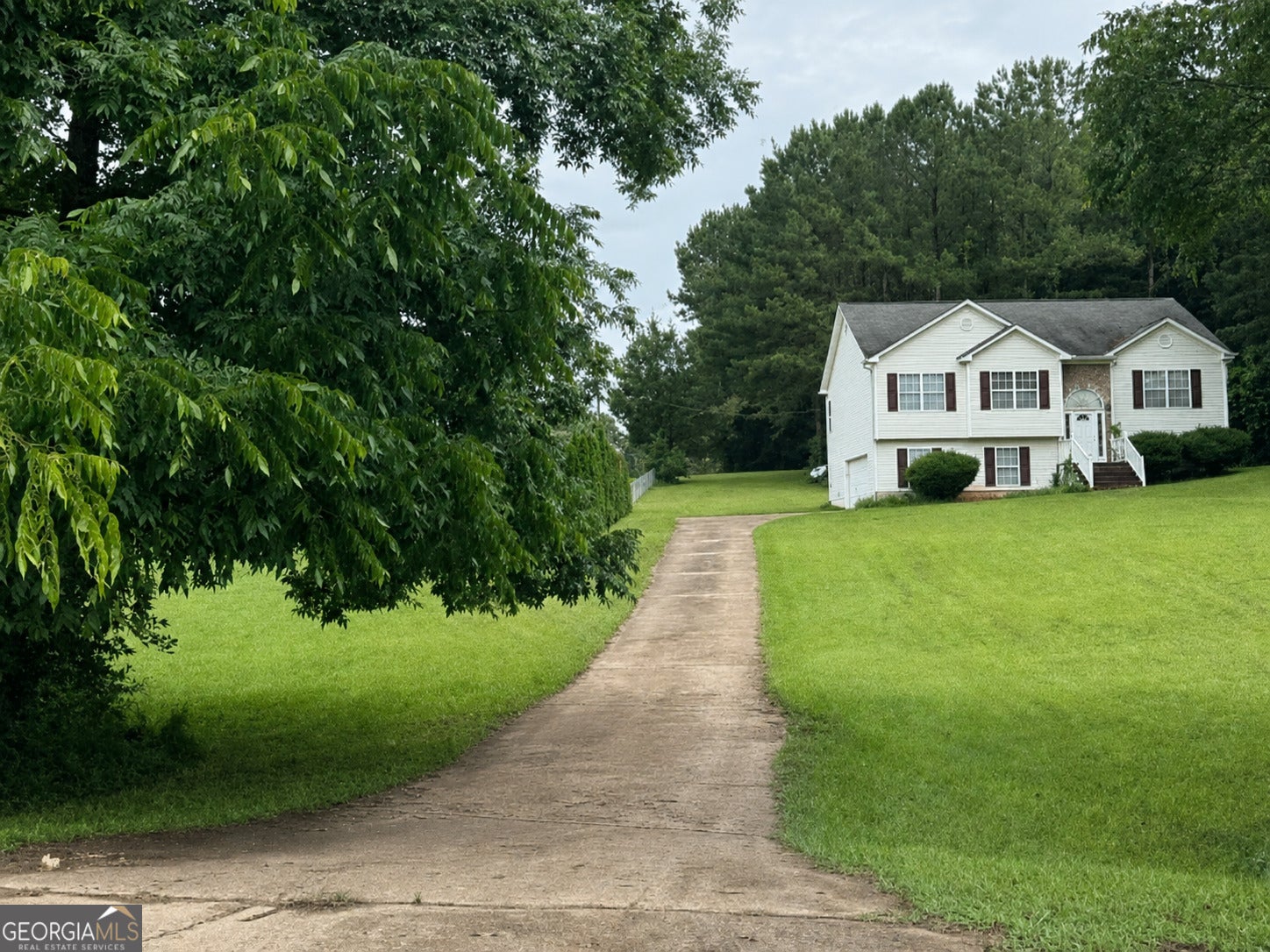 127 Mabry Rd — photo