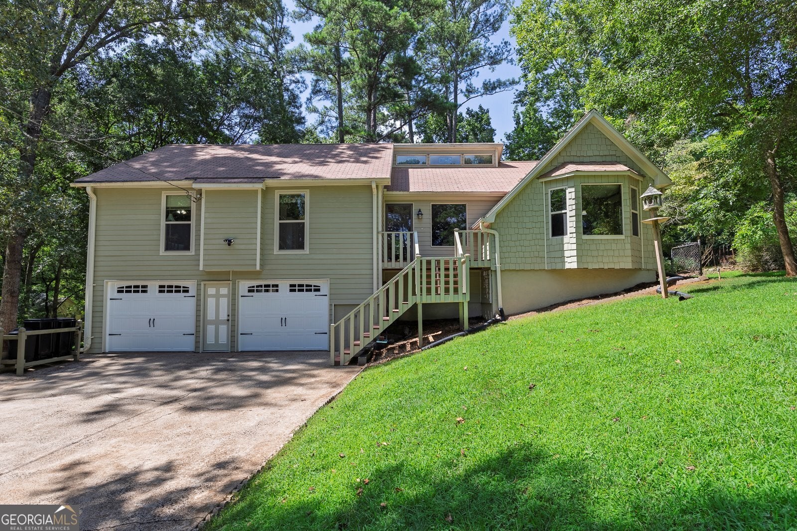 709 Cobb Trl — photo