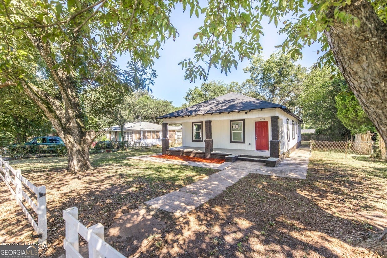 1175 Hartley St — photo