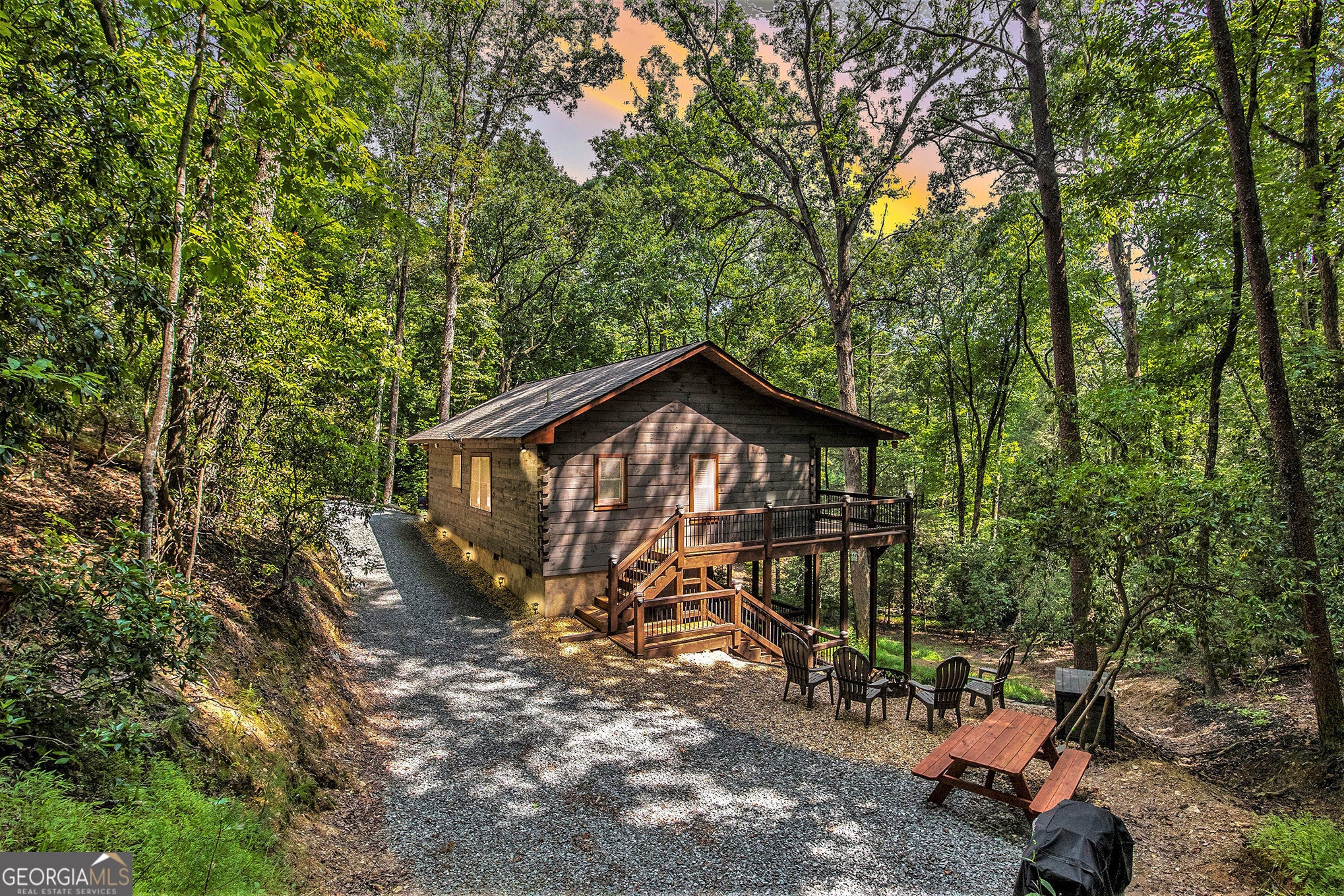 680 Hidden Lake Dr — photo
