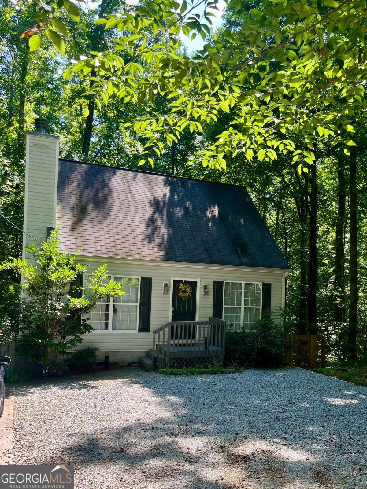 2310 Fleetwood Dr — photo