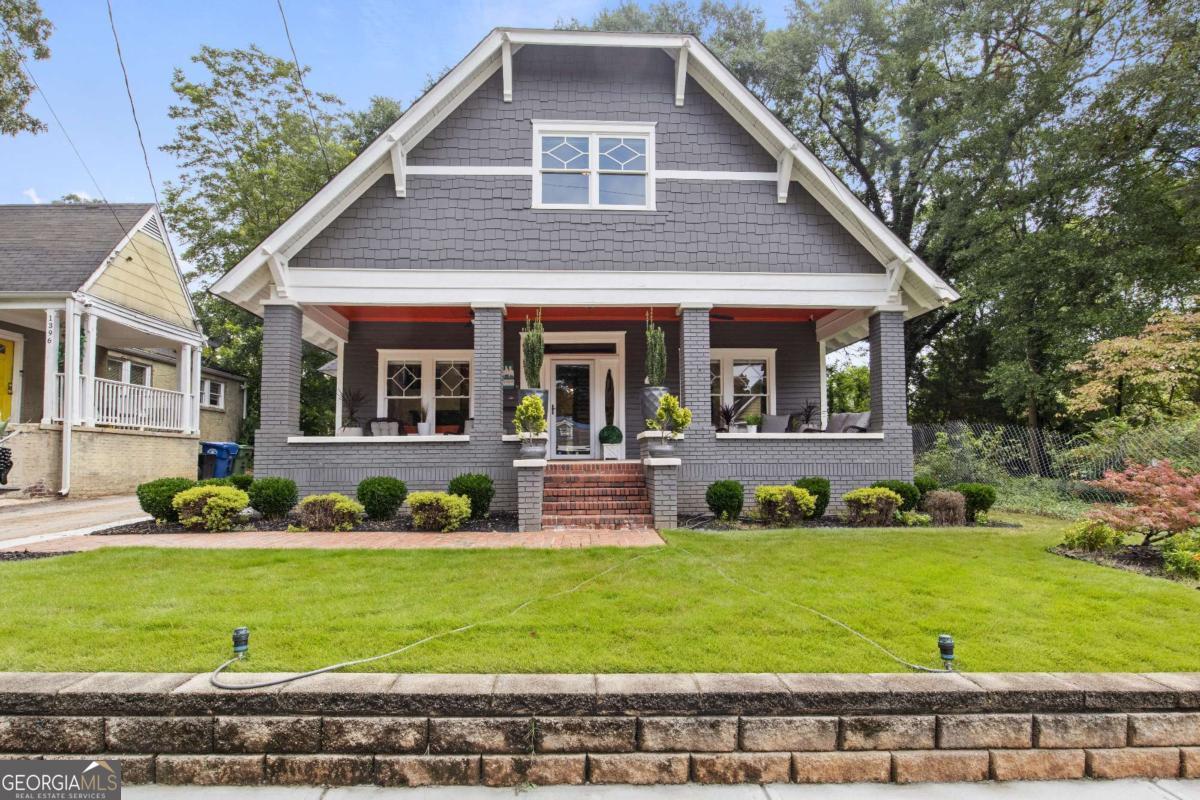 1402 SW Belmont Ave SW — photo