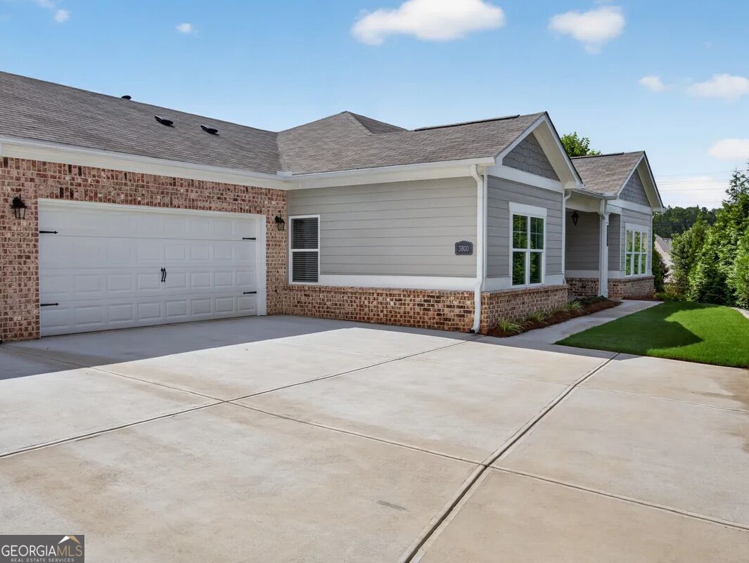 3800 Shelleydale Dr 1 — photo