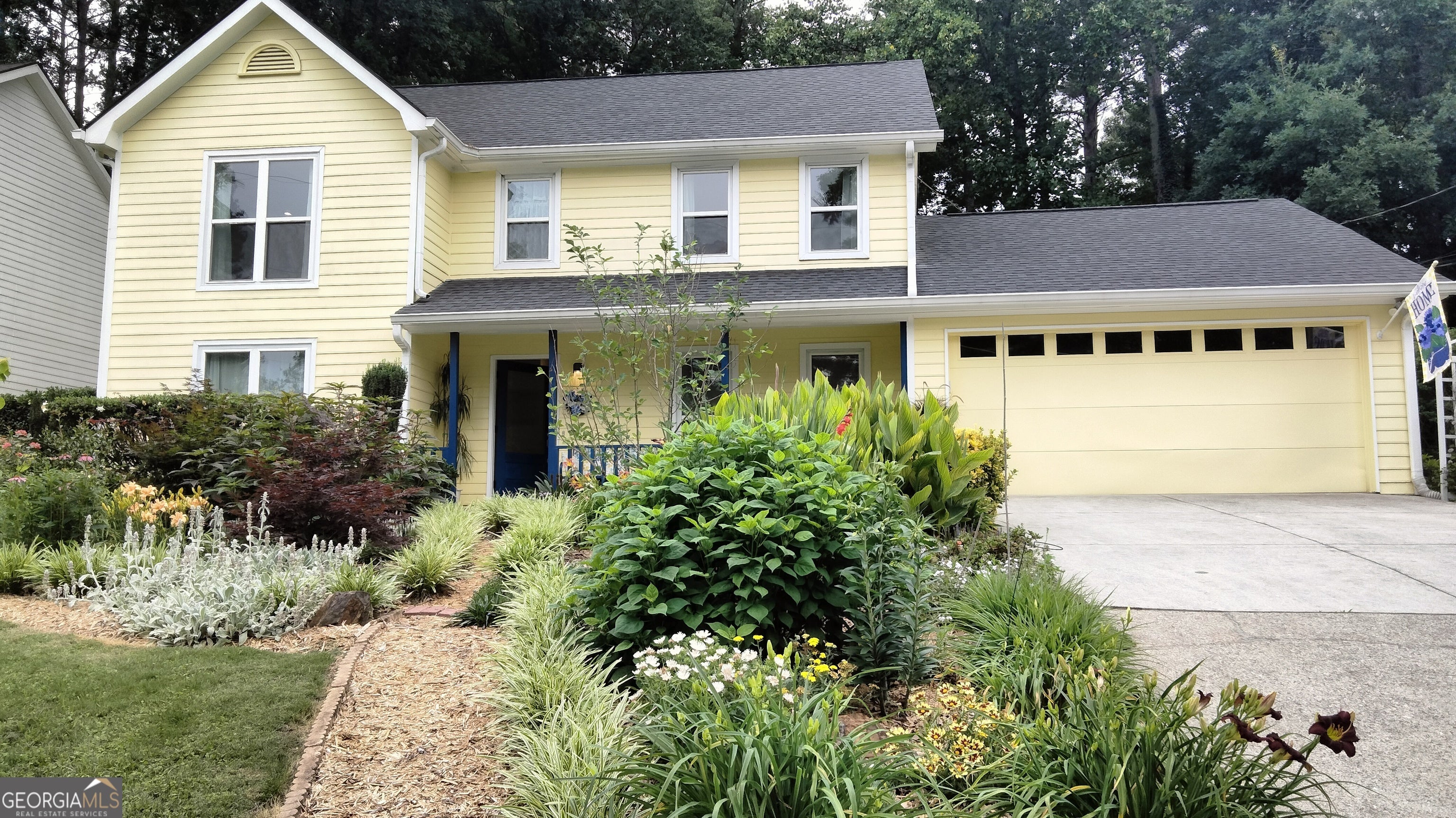 6697 Gunstock Ln — photo
