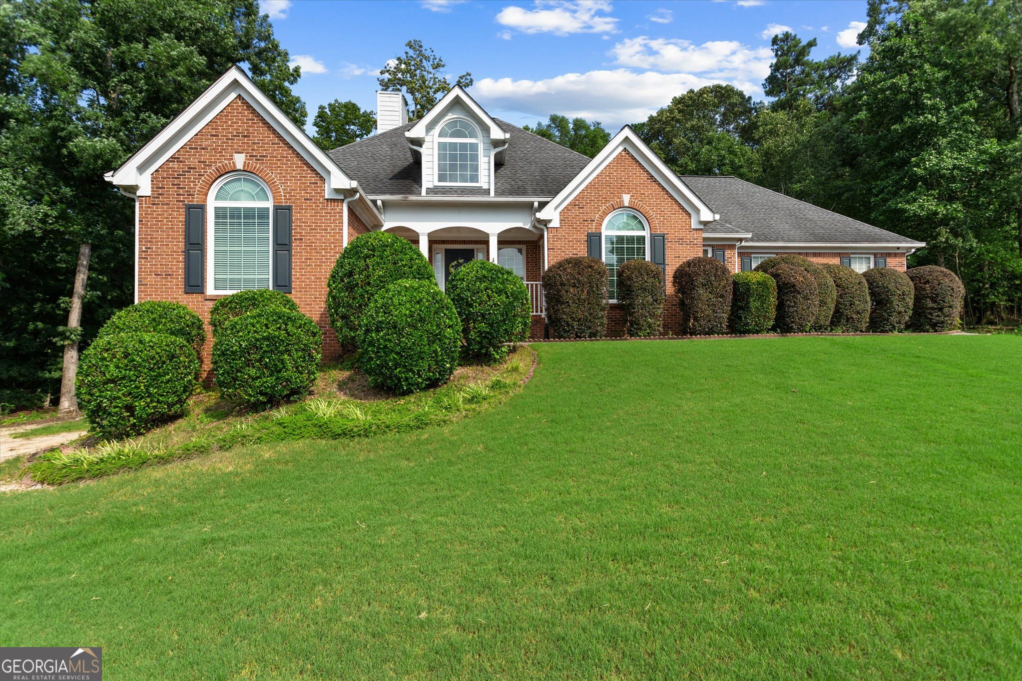 1104 Megan Farms Dr — photo