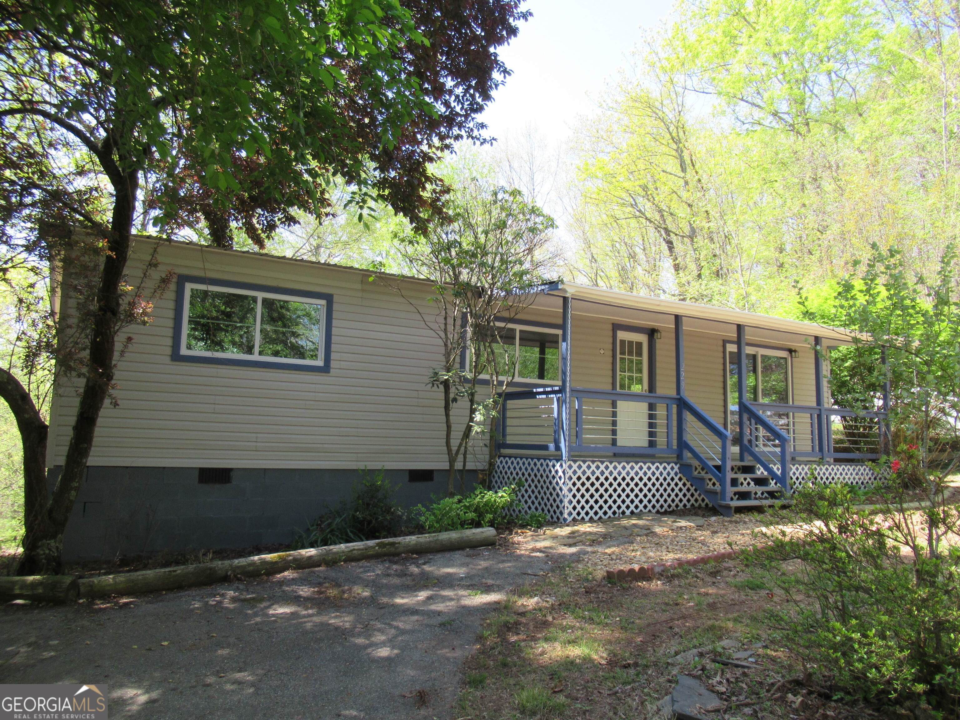 229 Fox Mountain Rd — photo