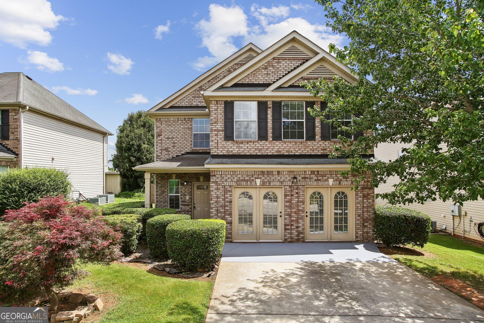 2319 Sawgrass Dr — photo