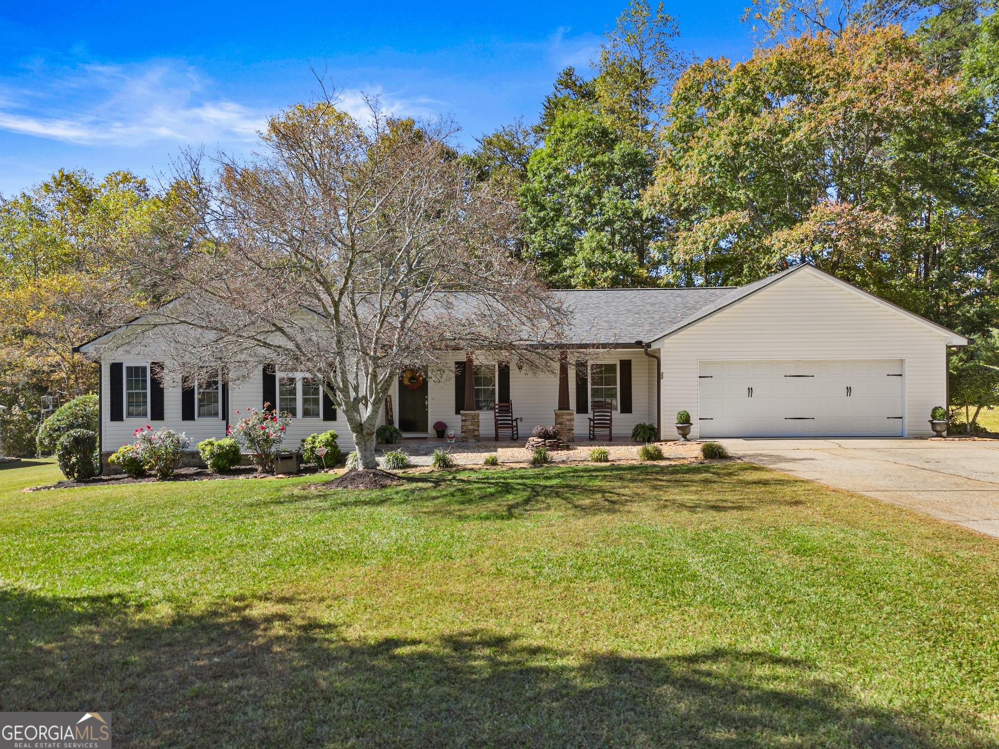 22 Laurel Park Dr — photo