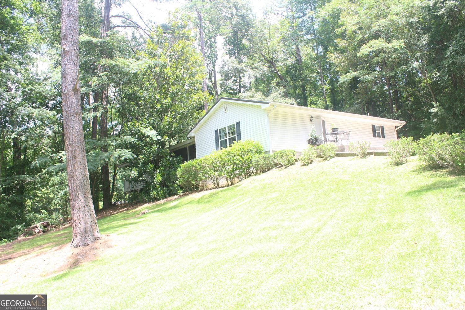 120 Bone Pl — photo