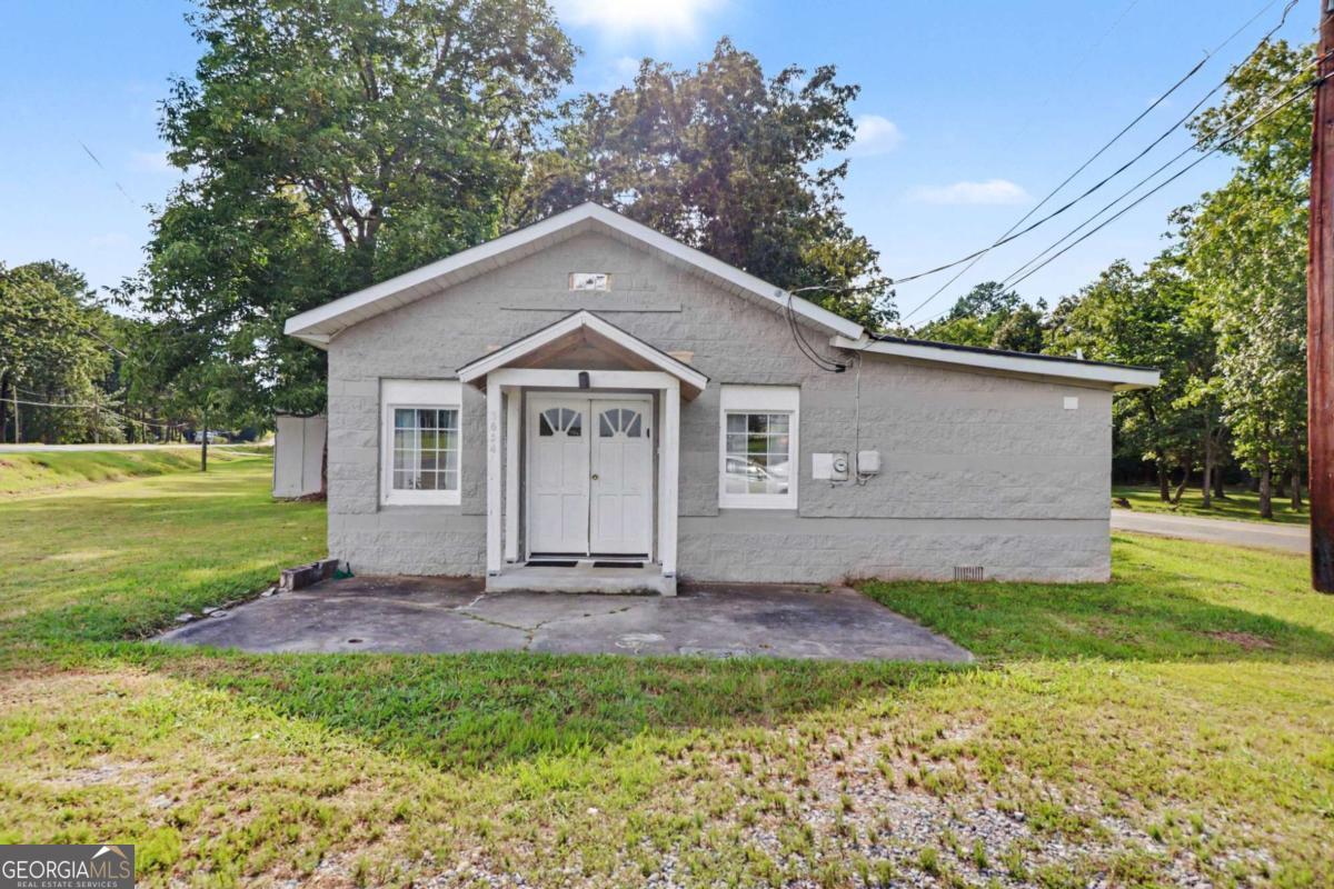 3614 Blacks Bluff Rd SW — photo