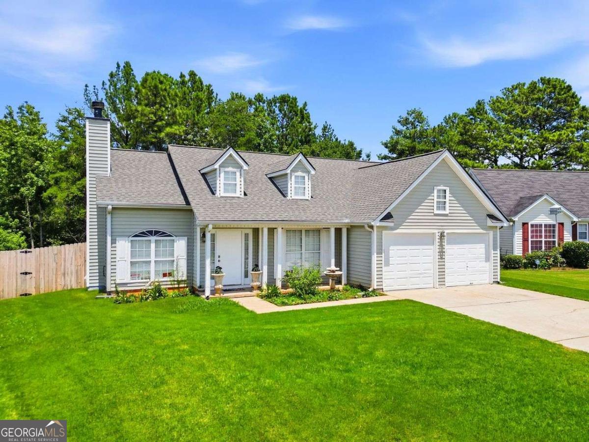 1016 Meadow Glen Cir — photo