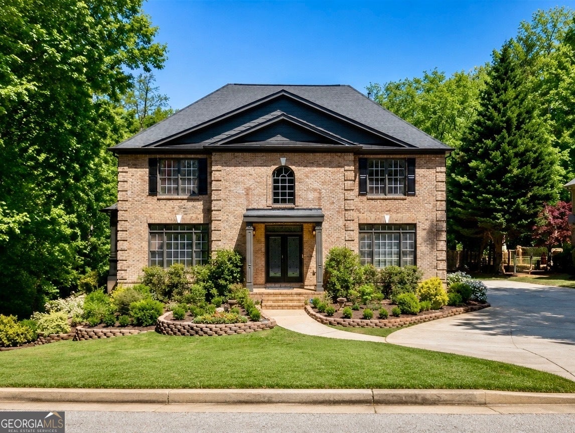 2758 Pathview Dr — photo