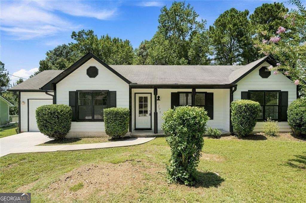 1298 Winslow Dr — photo