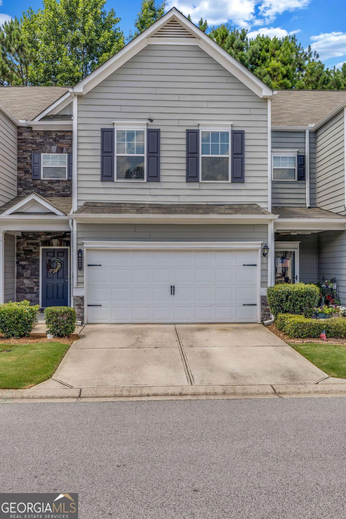 411 Crescent Woode Dr — photo