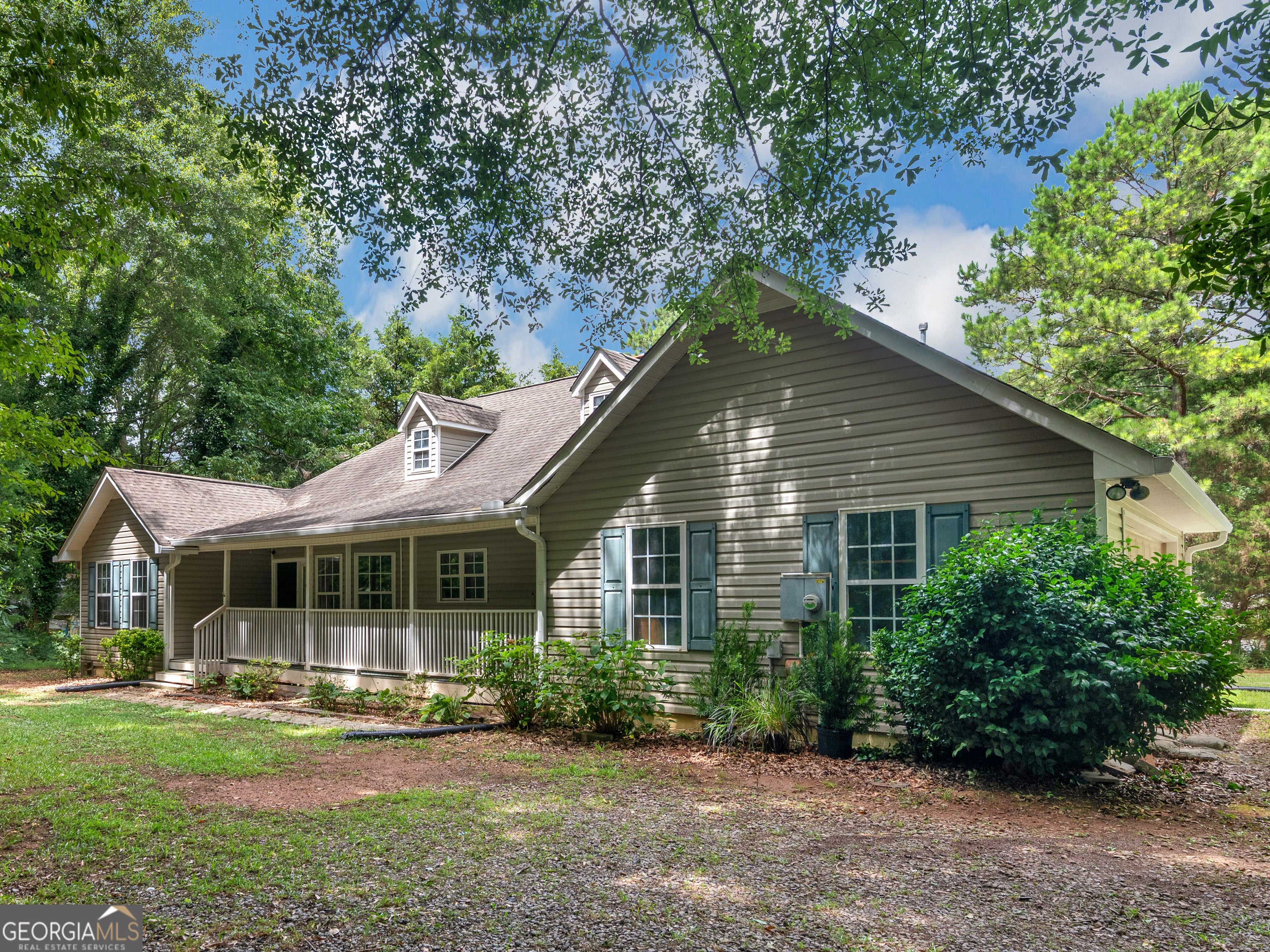 918 S McDonough Rd — photo