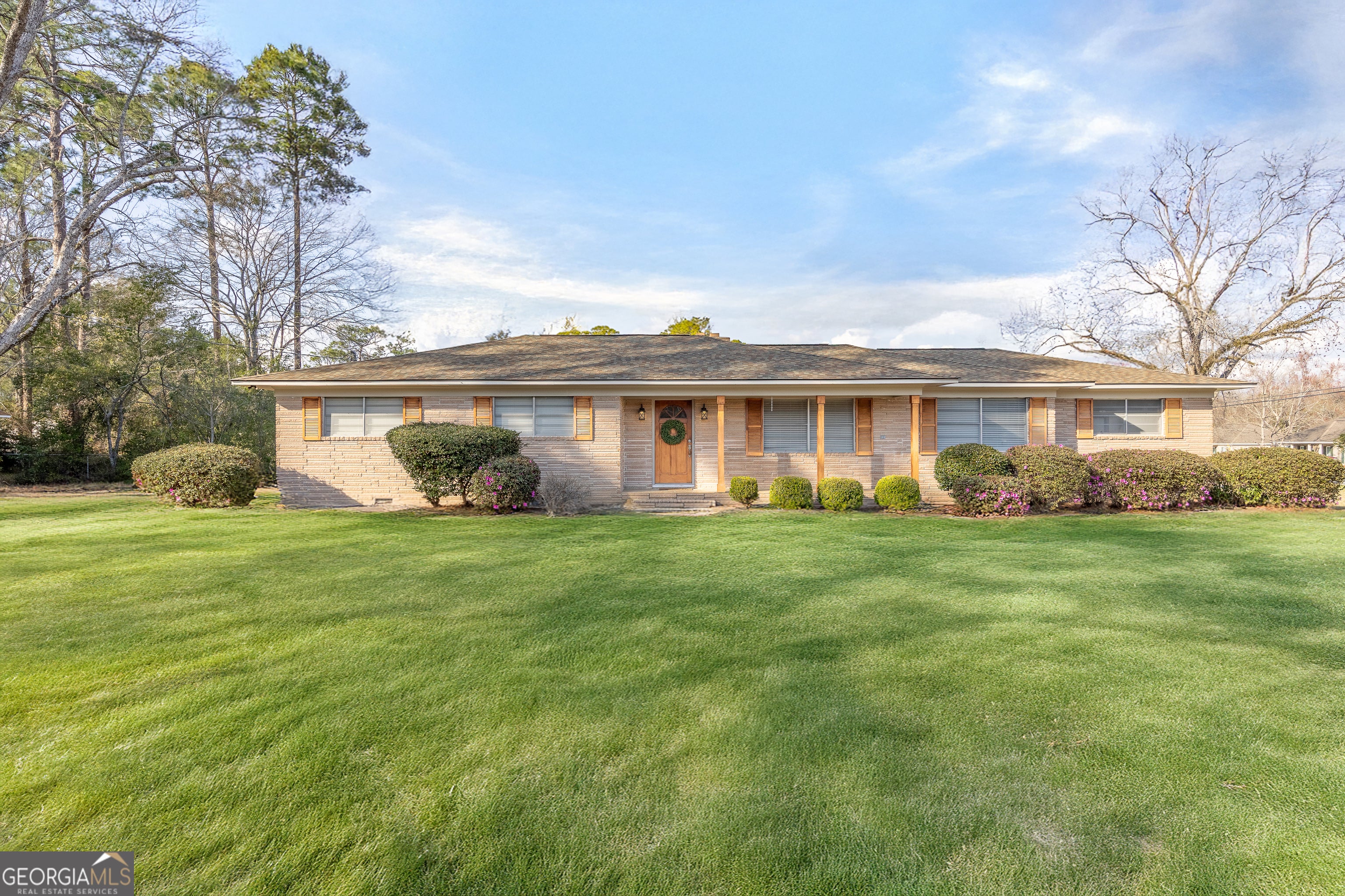 523 Pitt Moore Rd — photo