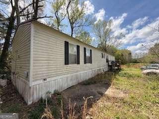 390 Fields Rd — photo