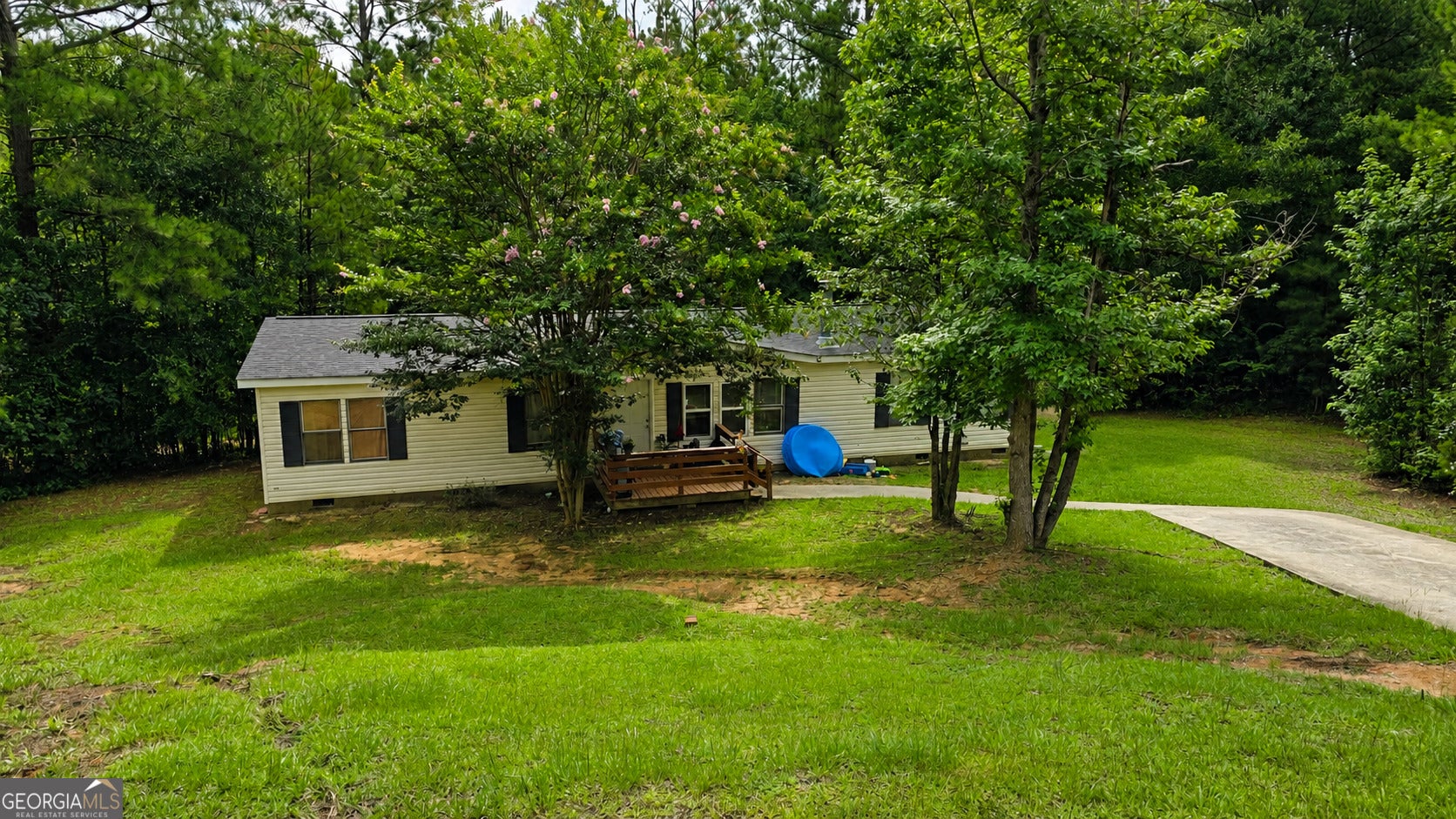 112 Mandy Ct — photo