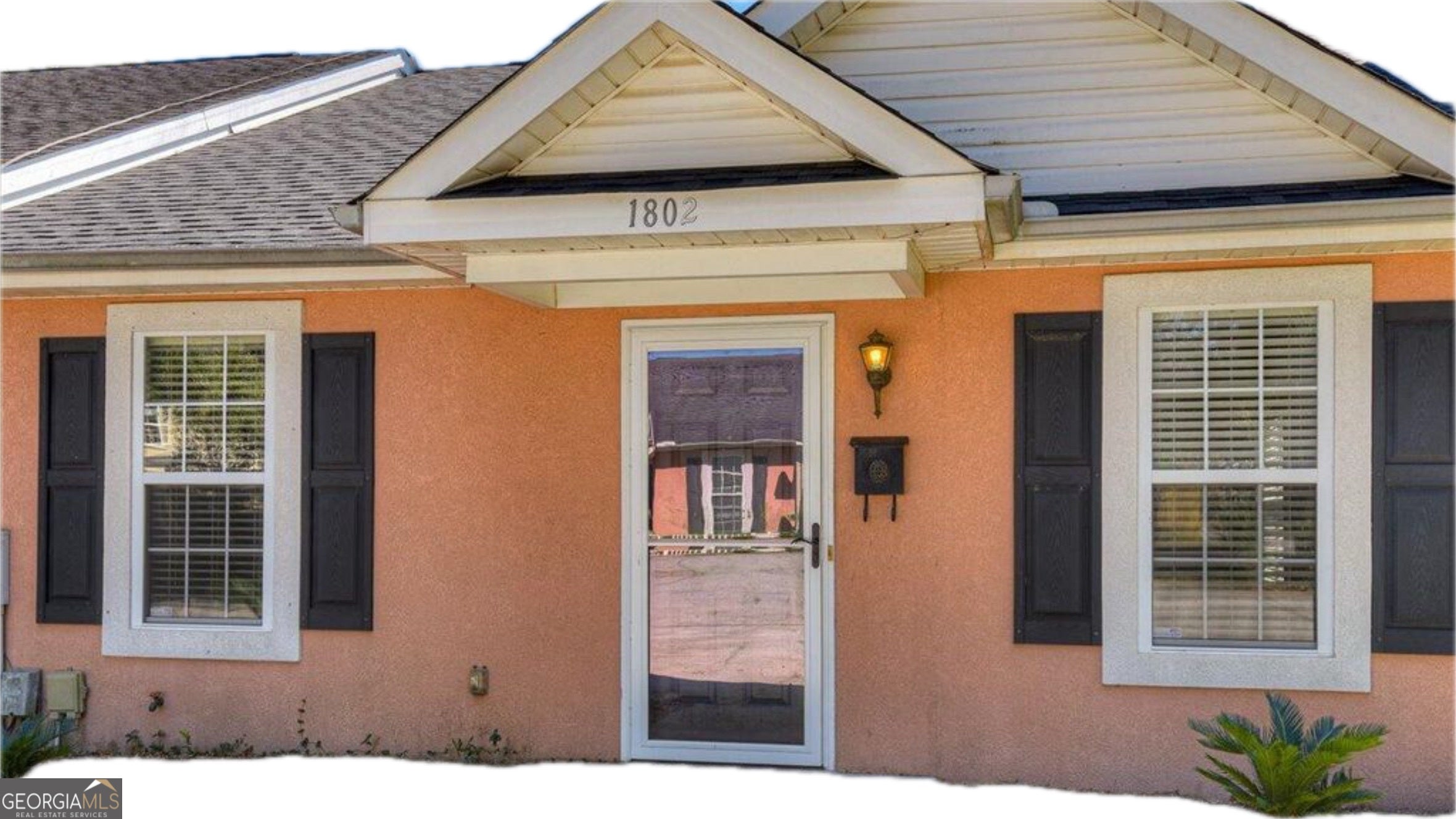 1802 Wilson Pl — photo