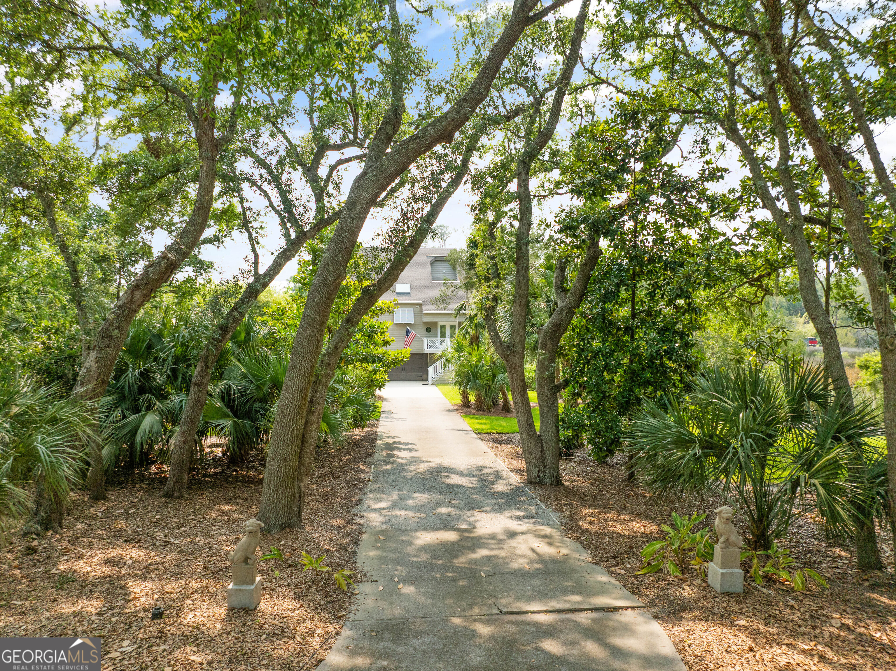 207 Military Rd — photo
