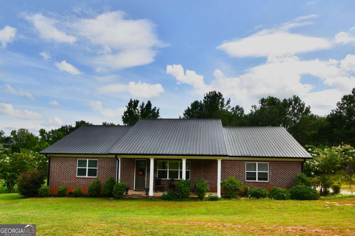 2210 Flat Rock Rd — photo
